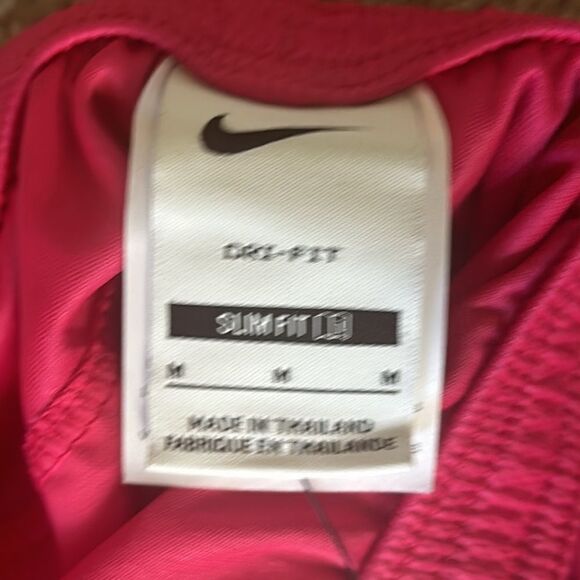 Nike Women’s Dri-Fit Laser Woven V Short! - Picture 5 of 8